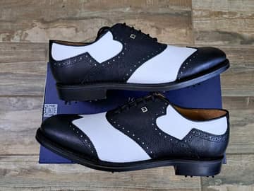 FootJoy style 50102: White/Black, Shield tip