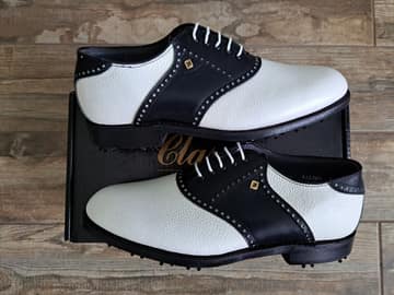 FootJoy style 51326: Pebbled White/Smooth Black saddle